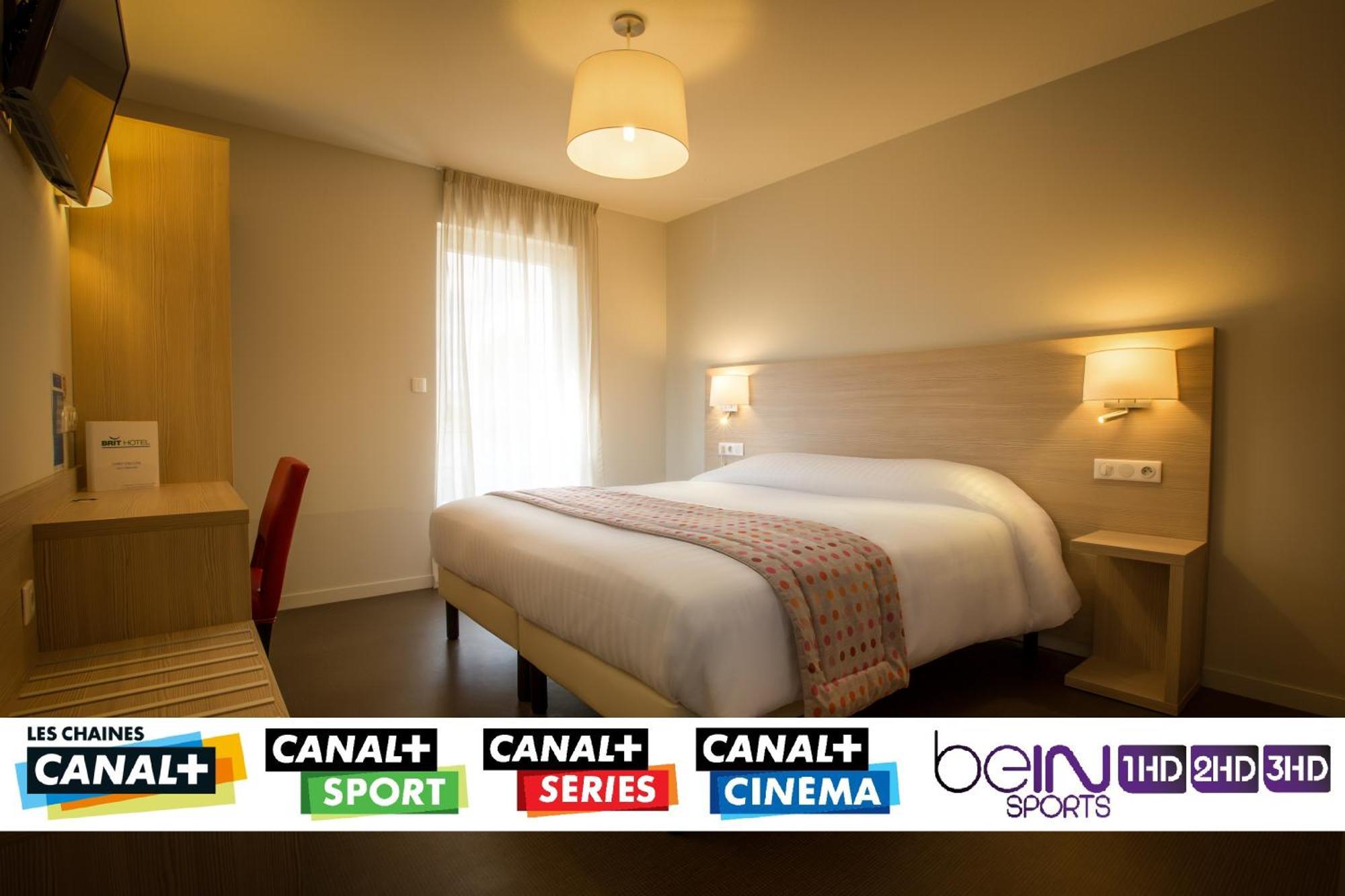 Brit Hotel Brive La Gaillarde - Restaurant La Limousine Malemort Exteriér fotografie