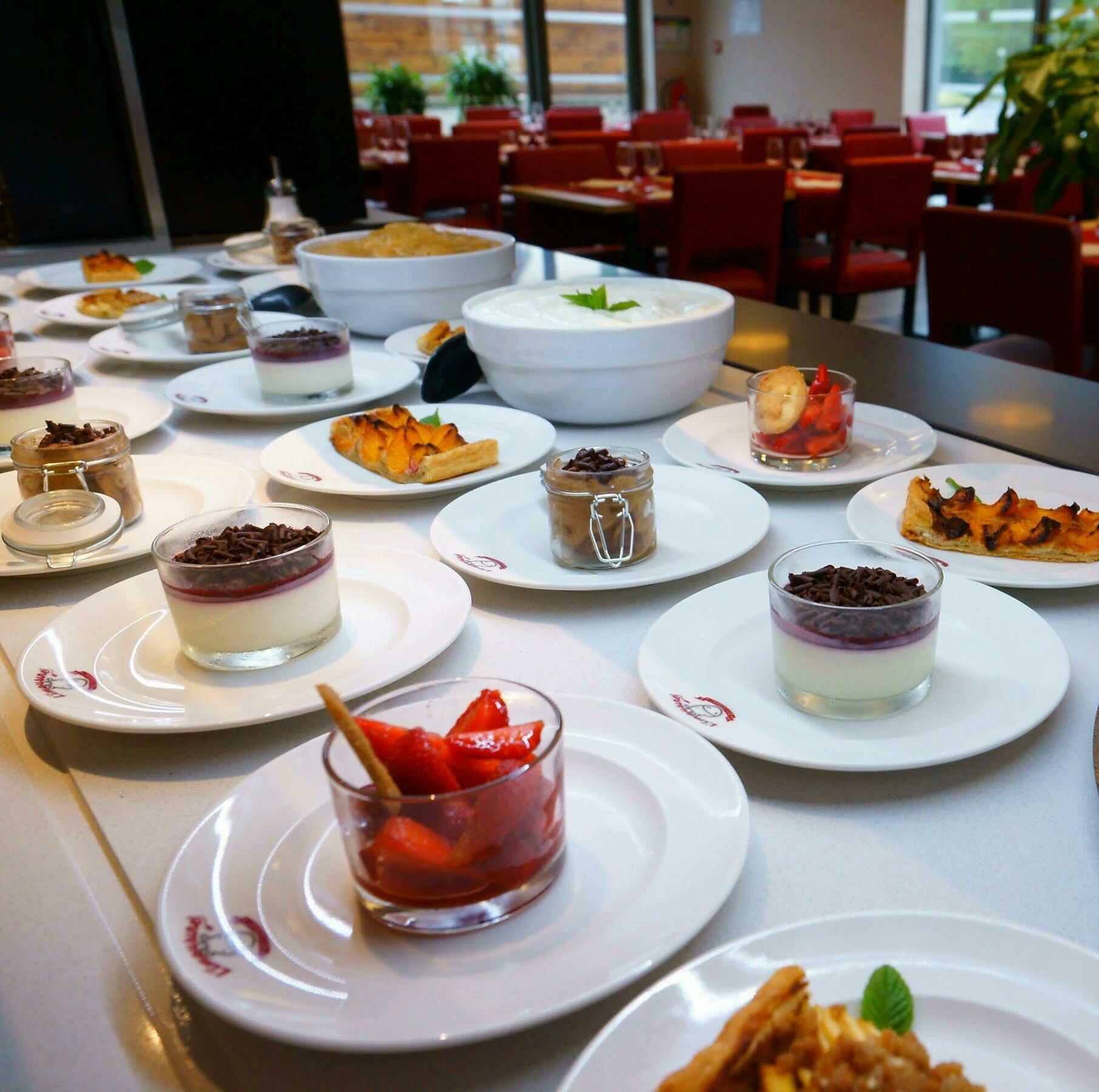 Brit Hotel Brive La Gaillarde - Restaurant La Limousine Malemort Exteriér fotografie